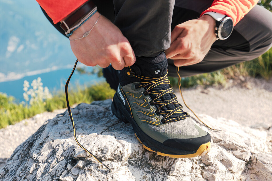 Cordones para botas de montaña sale